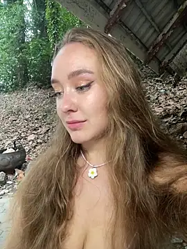 Snapshot of AngelPaull chatting on March 2025 10:10:02 AM AngelPaull online show from March 2025 10:10:02 AM