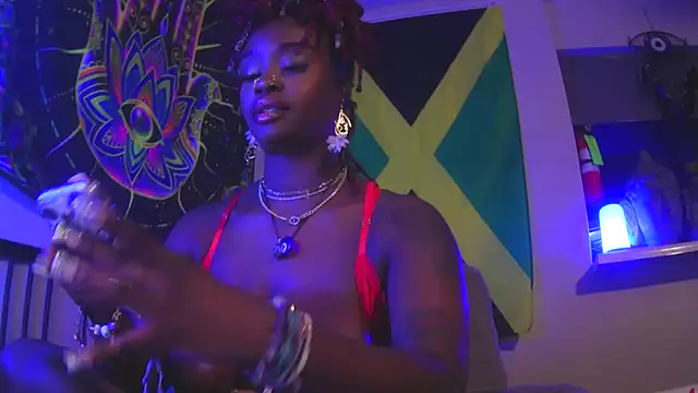 Tatithegoddess online show from January 2025 08:28:02 AM