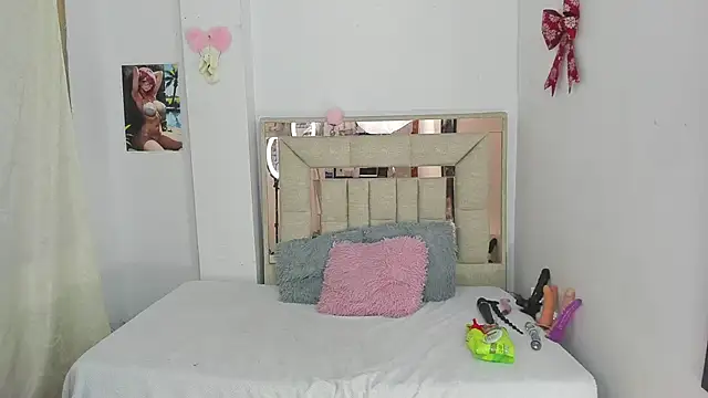 Snapshot of melody_bonnet chatting on February 2025 02:50:02 AM melody bonnet online show from February 2025 02:50:02 AM