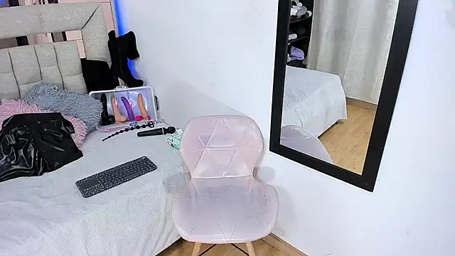 melody bonnet online show from February 2026 08:52:01 AM