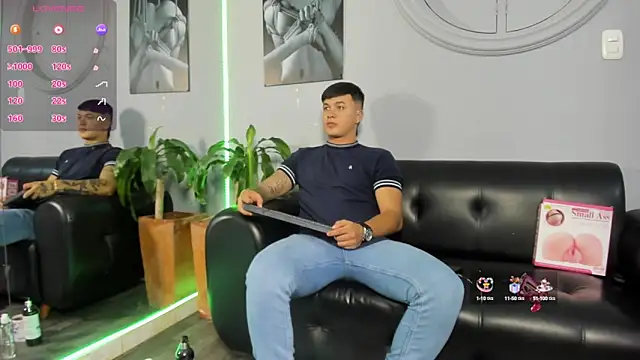 Cristopher strong online show from January 2025 12:37:01 PM