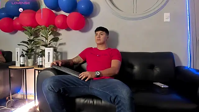 Snapshot of Cristopher_strong chatting on June 2026 12:15:02 PM Cristopher strong online show from June 2026 12:15:02 PM