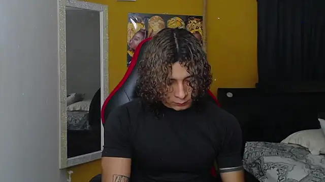 Demitryo online show from February 2025 03:28:01 AM