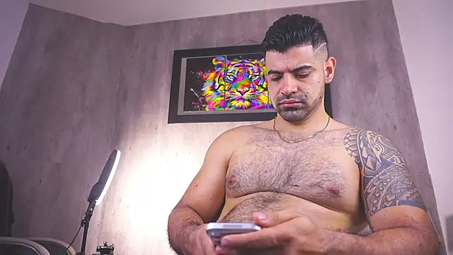 Snapshot of king_hard chatting on June 2026 11:10:01 AM king hard online show from June 2026 11:10:01 AM