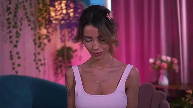 TheAyana online show from November 2025 11:25:02 AM