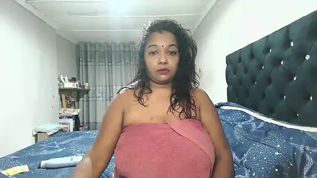 Indianmayaxoxo online show from October 2025 04:05:01 PM