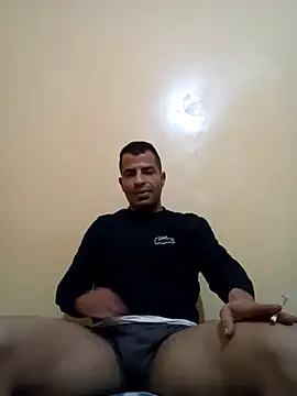 Snapshot of Bisex_activ19 chatting on December 2024 08:55:01 AM Bisex activ19 online show from December 2024 08:55:01 AM