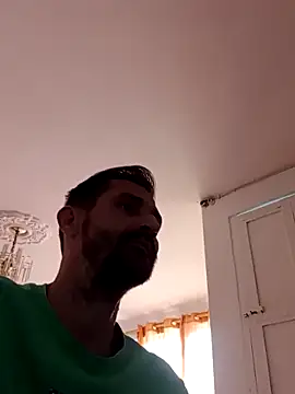 Snapshot of cazaperdidas chatting on September 2025 05:14:02 PM cazaperdidas online show from September 2025 05:14:02 PM