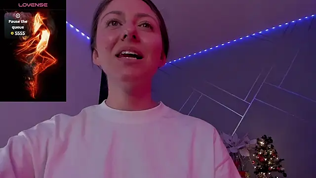 Ich Bin Julia online show from December 2024 05:10:02 PM