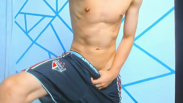 liam scott77 online show from February 2025 12:09:01 AM