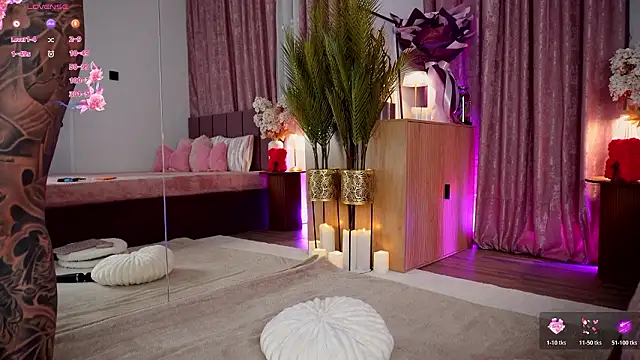 Snapshot of EmilyHudsson_1 chatting on March 2026 06:10:01 PM EmilyHudsson 1 online show from March 2026 06:10:01 PM