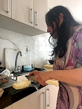 Freya Artemisa online show from September 2025 05:49:01 PM