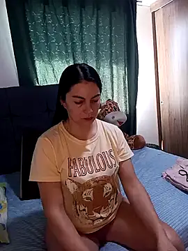 renata hot1 online show from January 2025 04:00:02 PM