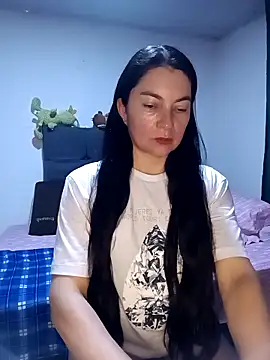 renata hot1 online show from October 2025 01:17:02 AM