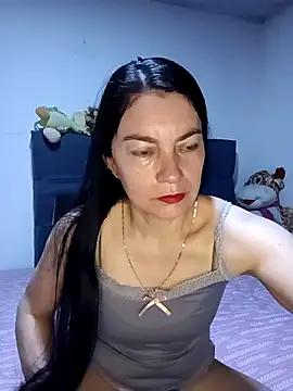 renata hot1 online show from January 2026 12:57:01 AM