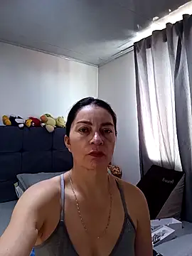 Snapshot of renata_hot1 chatting on April 2026 07:25:02 PM renata hot1 online show from April 2026 07:25:02 PM