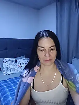 Snapshot of renata_hot1 chatting on June 2026 02:53:01 AM renata hot1 online show from June 2026 02:53:01 AM