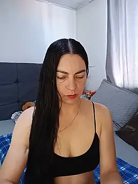 Snapshot of renata_hot1 chatting on June 2026 07:38:01 PM renata hot1 online show from June 2026 07:38:01 PM