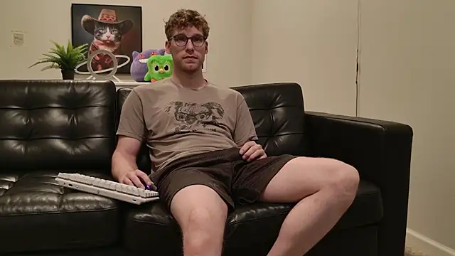 BlueEyedTallGuy94 online show from October 2025 11:03:02 PM