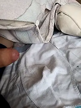 Grig1982 online show from November 2025 07:33:02 AM