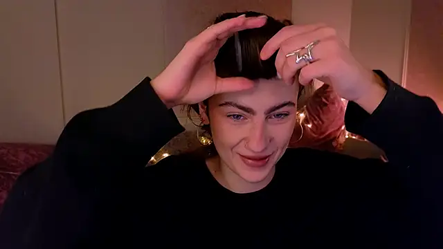 Snapshot of tomorrows_day chatting on November 2025 09:24:02 PM tomorrows day online show from November 2025 09:24:02 PM