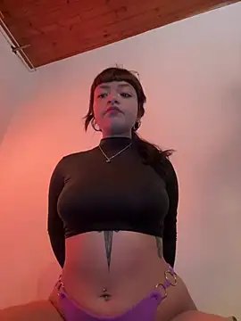 Ashley Chriss online show from January 2025 06:24:02 AM