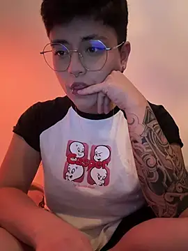 Ashley Chriss online show from January 2025 06:23:02 AM