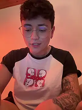 Ashley Chriss online show from January 2025 07:21:01 AM