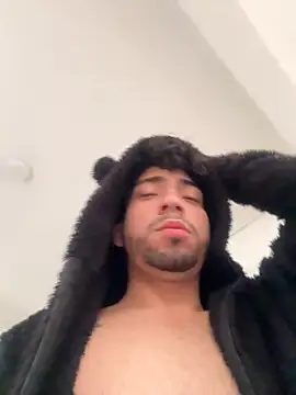 Dalejandr0 online show from October 2025 04:51:02 PM