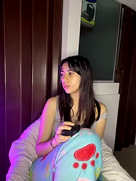 Catyloves online show from December 2024 10:16:01 AM