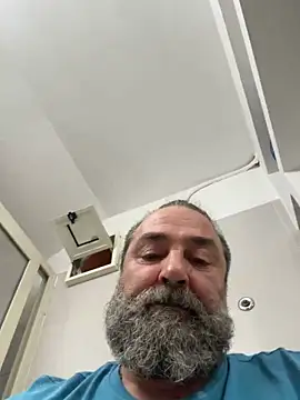 ros217 online show from September 2025 03:17:01 PM