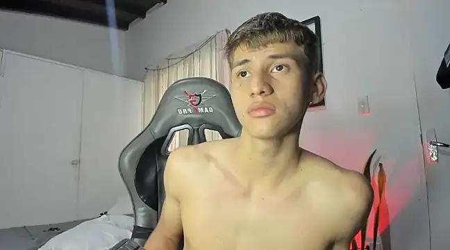 Snapshot of miguel_hz chatting on February 2025 06:37:02 PM miguel hz online show from February 2025 06:37:02 PM