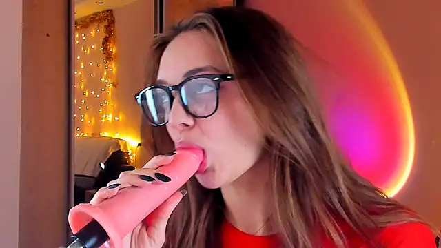 May Flower online show from January 2025 01:21:02 PM