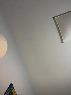 Evelinia online show from February 2025 05:03:02 PM