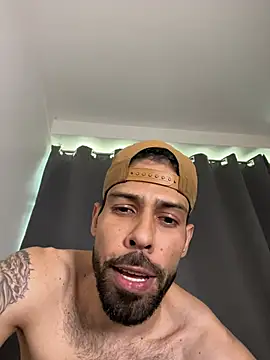 Snapshot of prince-roludo chatting on June 2026 03:27:01 PM prince-roludo online show from June 2026 03:27:01 PM