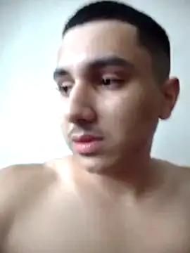 Kalinpauzudo online show from April 2026 05:29:01 PM