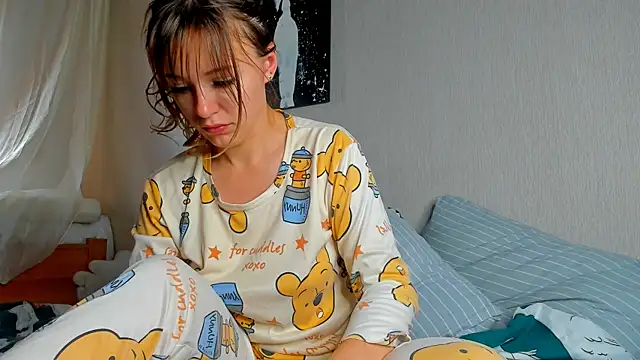 foxy blond online show from September 2025 12:13:02 AM