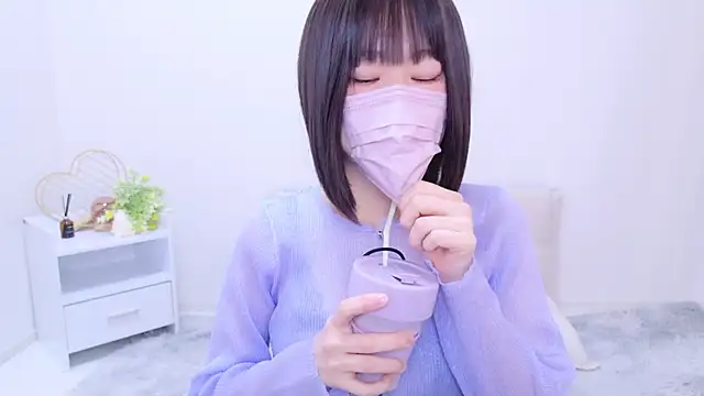 Snapshot of Im_Yu-na chatting on December 2024 02:17:02 PM Im Yu-na online show from December 2024 02:17:02 PM