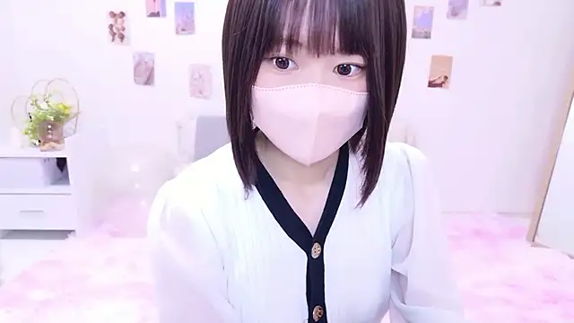 Snapshot of Im_Yu-na chatting on November 2025 02:21:01 AM Im Yu-na online show from November 2025 02:21:01 AM