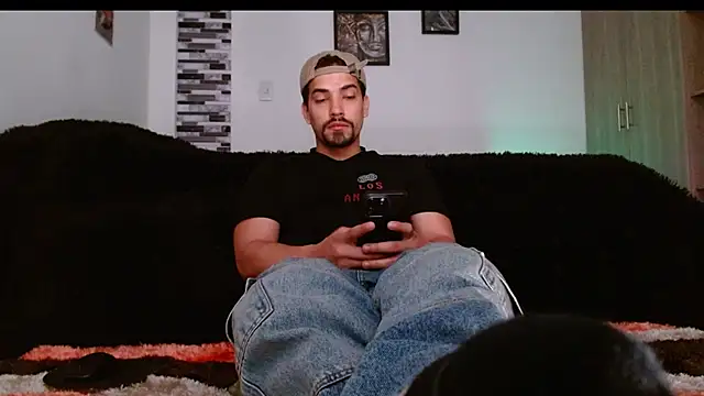 Ian Daviz online show from December 2025 02:32:02 PM