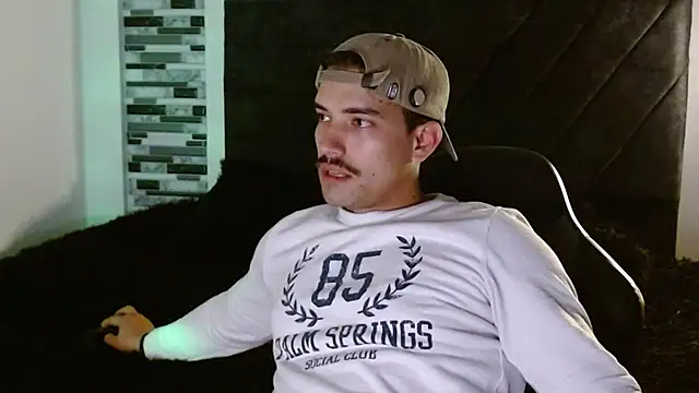 Ian Daviz online show from March 2026 01:32:01 AM