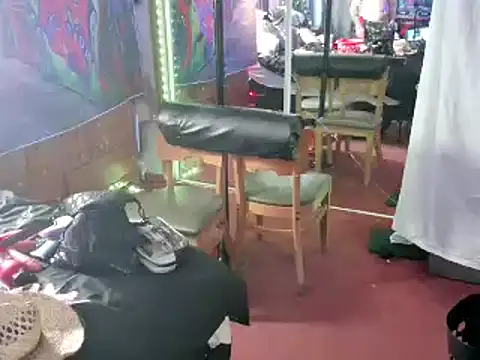 KRYZTALYNXXX online show from January 2025 08:58:02 PM