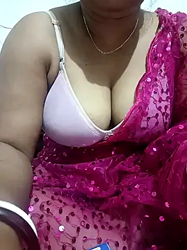 Snapshot of riya_kumari0 chatting on January 2025 06:06:01 PM riya kumari0 online show from January 2025 06:06:01 PM