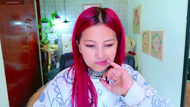 meghan nill online show from November 2025 02:57:02 AM