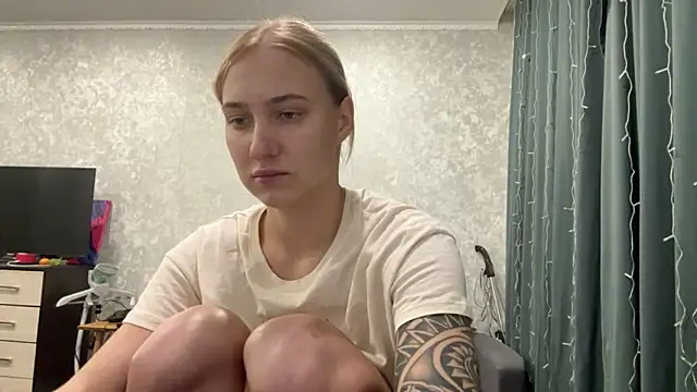 AnneBall online show from December 2024 01:21:02 PM