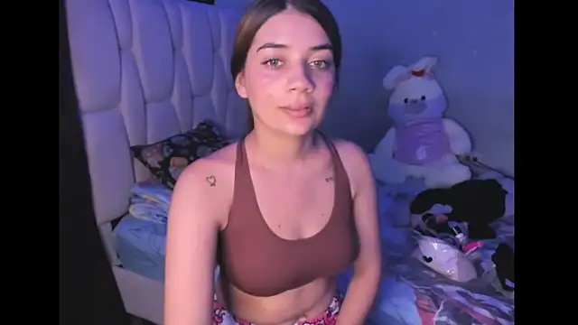 Snapshot of KittyKlum chatting on February 2025 11:09:01 PM KittyKlum online show from February 2025 11:09:01 PM