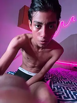 Mauuu18 online show from January 2025 06:42:01 AM