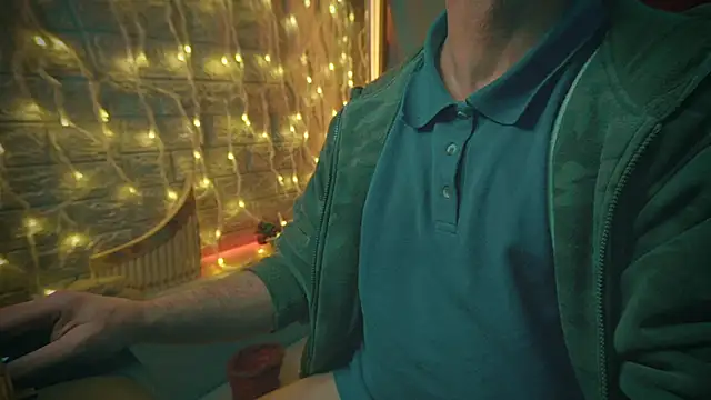 alex-volo online show from December 2024 01:36:02 AM