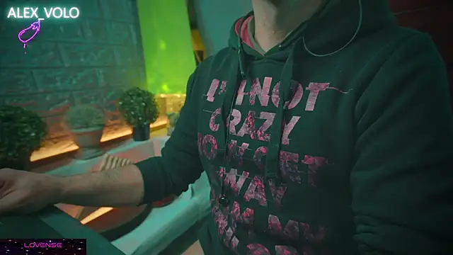 alex-volo online show from January 2025 04:21:01 PM