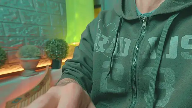 alex-volo online show from March 2025 06:57:01 AM